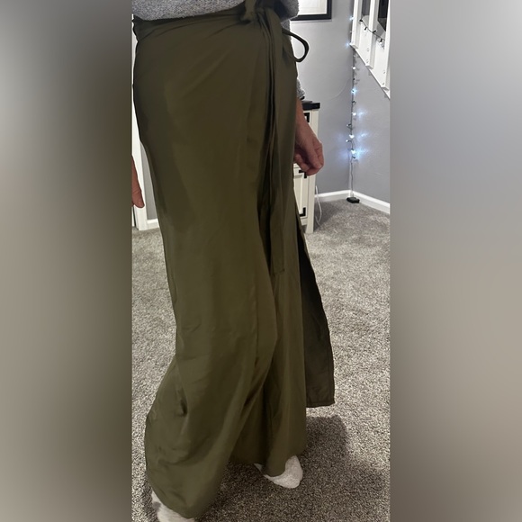 Halara High Waisted Tie Front Split Hem Palazzo Wide Leg Flowy Casual Pants - Picture 4 of 5